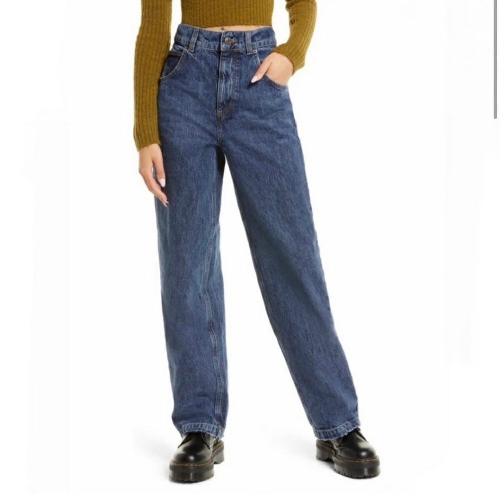BDG High-Rise Wide-Leg Jeans in Dark Blue Wash